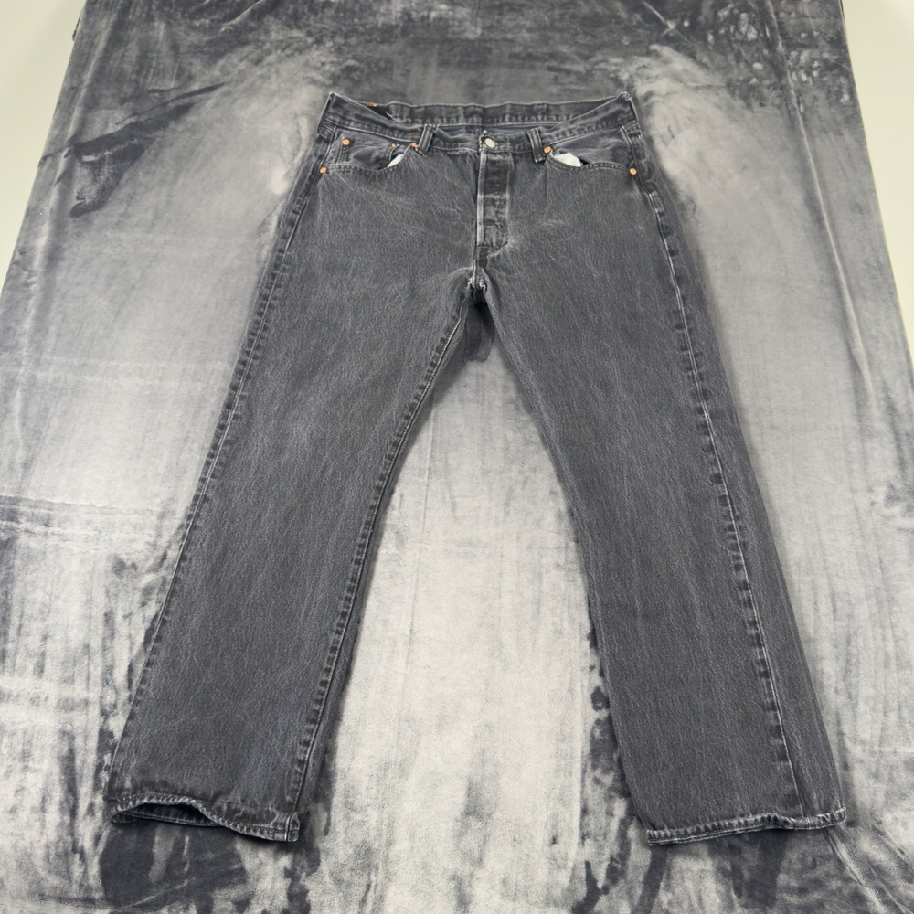 Levi's 501 Jeans Mens 38x32 Black Faded Straight Leg Button Fly Denim